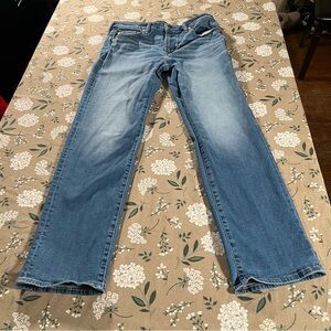 American Eagle Medium Washed Original Straight Airflex+ Jeans Men’s Size 32x32